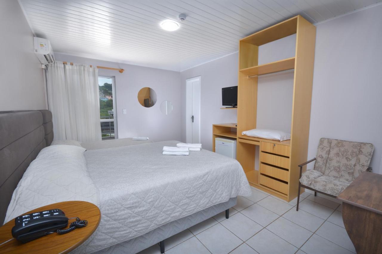Hotel Antares Capinzal  Экстерьер фото